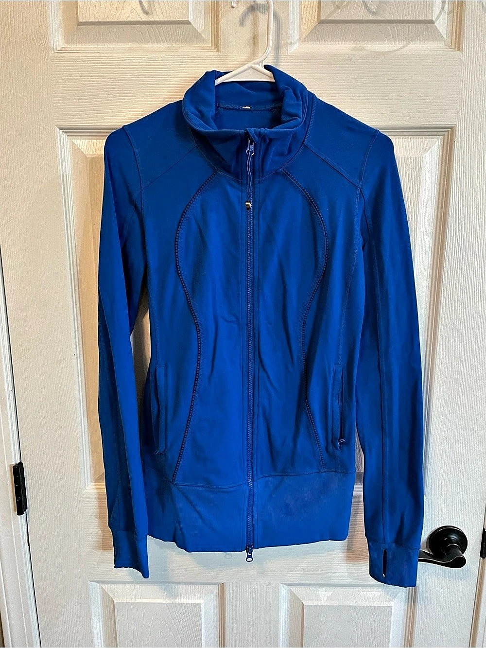 Lululemon Define Jacket Size 6 Blue Full Zip Thumbholes
